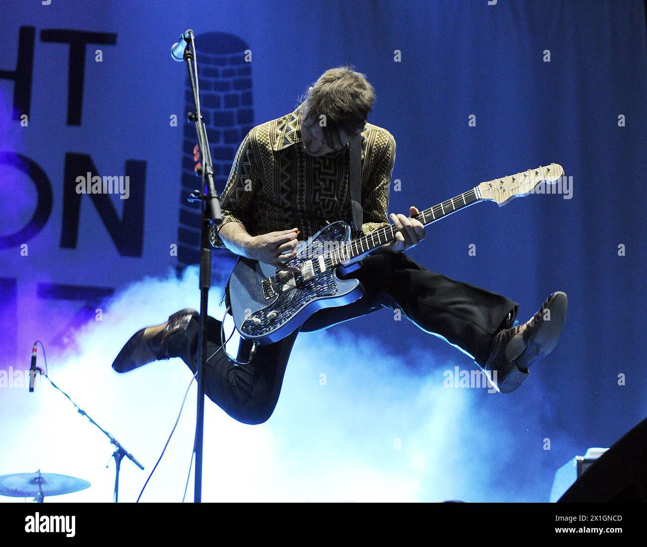 Le chanteur et guitariste Alex Kapranos du groupe britannique Franz Ferdinand se produit lors du festival Frequency 2013 en présence Poelten, Autriche, 15 août 2013. Le festival se déroule du 15 au 17 août à la place Poelten. - 20130815 PD2872 - Rechteinfo : droits gérés (RM) Banque D'Images