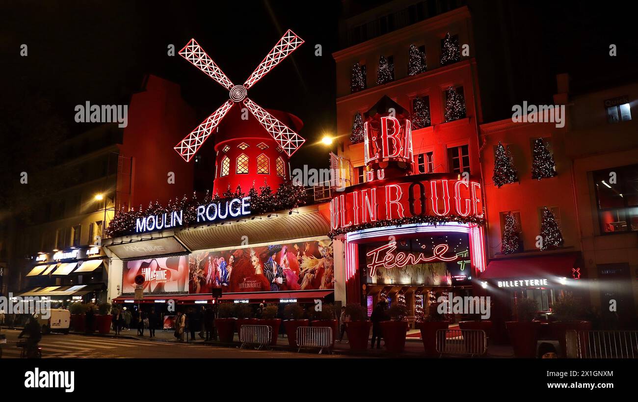 Moulin Rouge Paris France Europe Banque D'Images