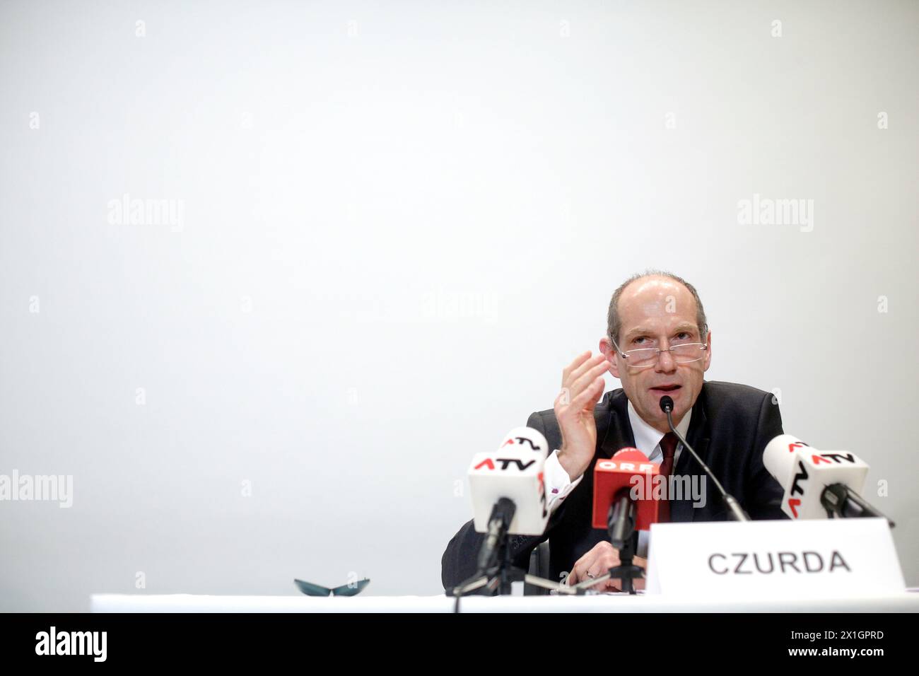Le président désigné de la Hypo Alpe Adria Bank Martin Czurda lors d'une conférence de presse à Vienne le 19 décembre 2013. - 20131219 PD1257 - Rechteinfo : droits gérés (RM) Banque D'Images