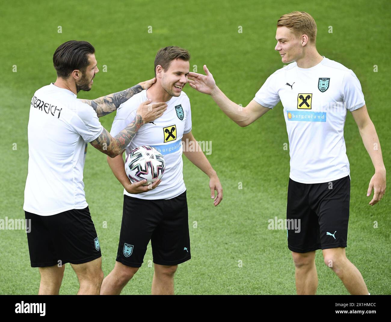 ABD0165 20210618 - SEEFELD - Autriche : (v.L.n.R.) - Christopher Trimmel, Louis Schaub et Philipp Lienhart lors de la séance d'entraînement des joueurs autrichiens à Seefeld, Autriche, le 18 juin 2021. - FOTO : APA/ROBERT Jaeger - 20210618 PD7666 - Rechteinfo : droits gérés (RM) Banque D'Images