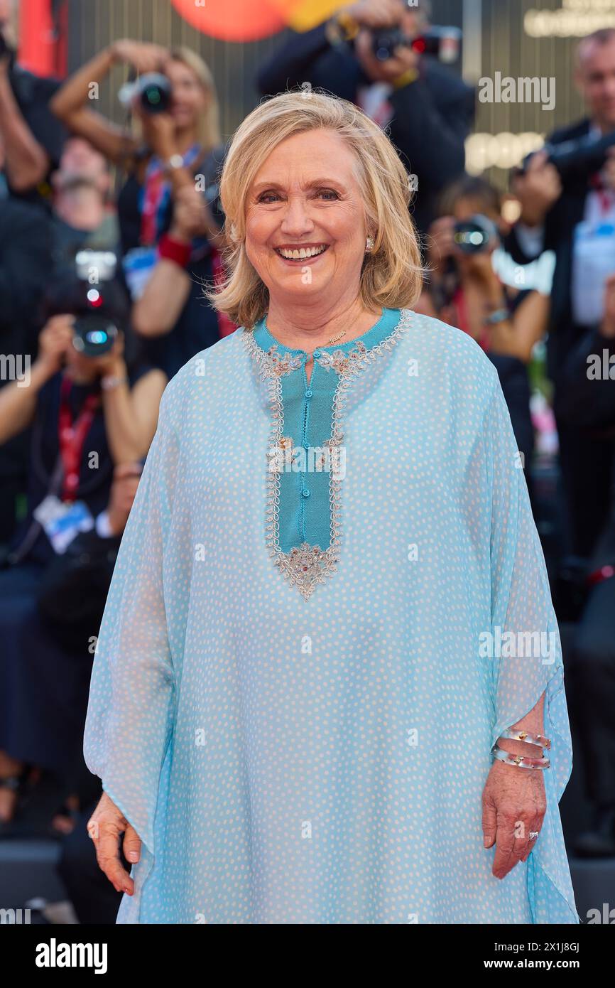 Copyright : Starpix/Alexander TUMA, 79e Festival du film de Venise à Venise, Italie, le 31 août 2022. Hillary Clinton , première de 'White Noise' et cérémonie d'ouverture lors du 79ème Festival International du film de Venise - 20220831 PD12070 - Rechteinfo : Rights Managed (RM) Banque D'Images