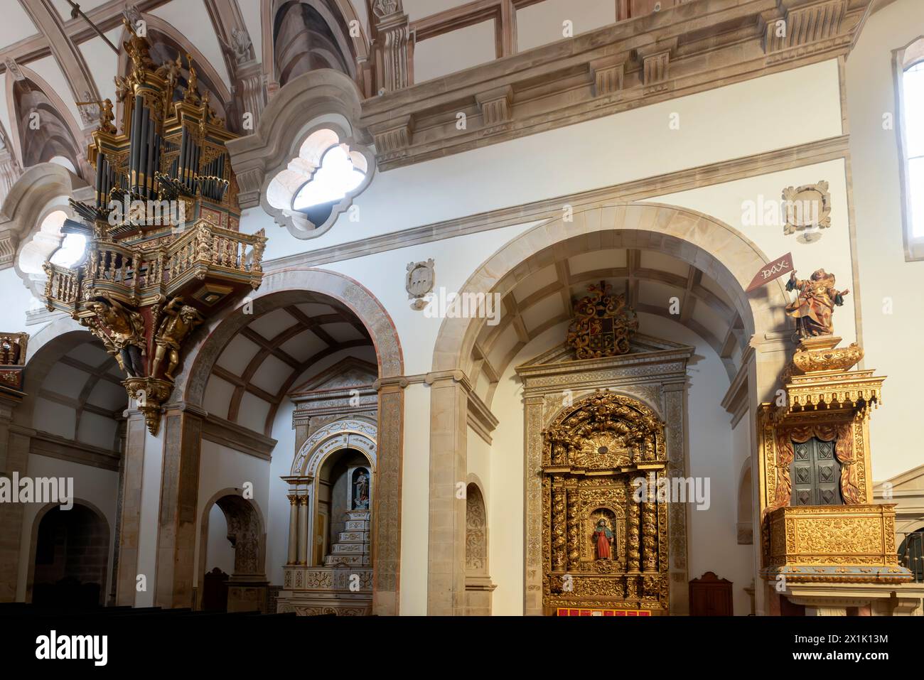 L'intérieur d'Igreja de São Gonçalo est une église à Amarante, au nord du Portugal. Il est classé monument national Banque D'Images