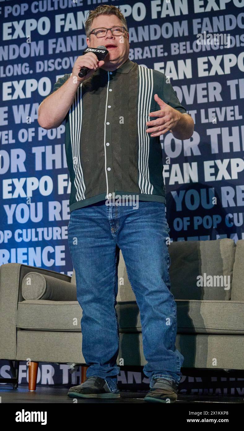 PHILADELPHIE, PA, États-Unis - 03 JUIN 2023 : Sean Astin Q&R à FAN EXPO au Pennsylvania Convention Center. Banque D'Images