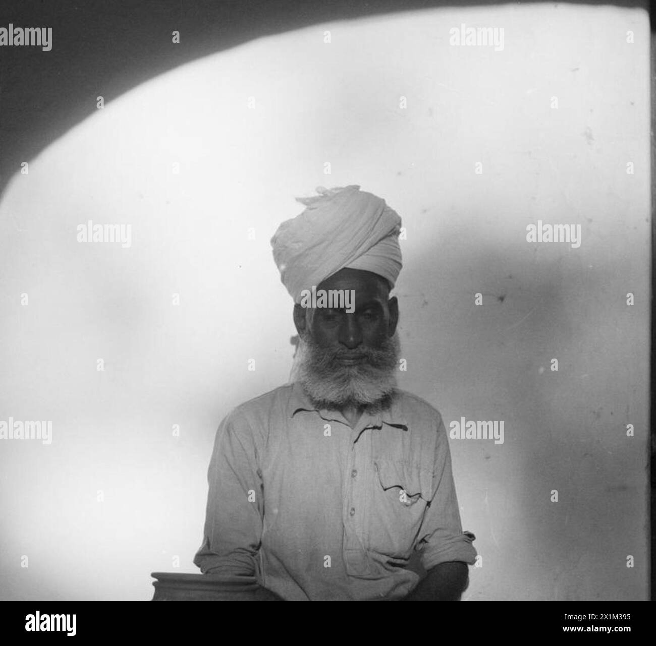 Photographies prises par Cecil Beaton lors de ses voyages en Inde, Birmanie et Chine entre décembre 1943 et août 1944 Banque D'Images