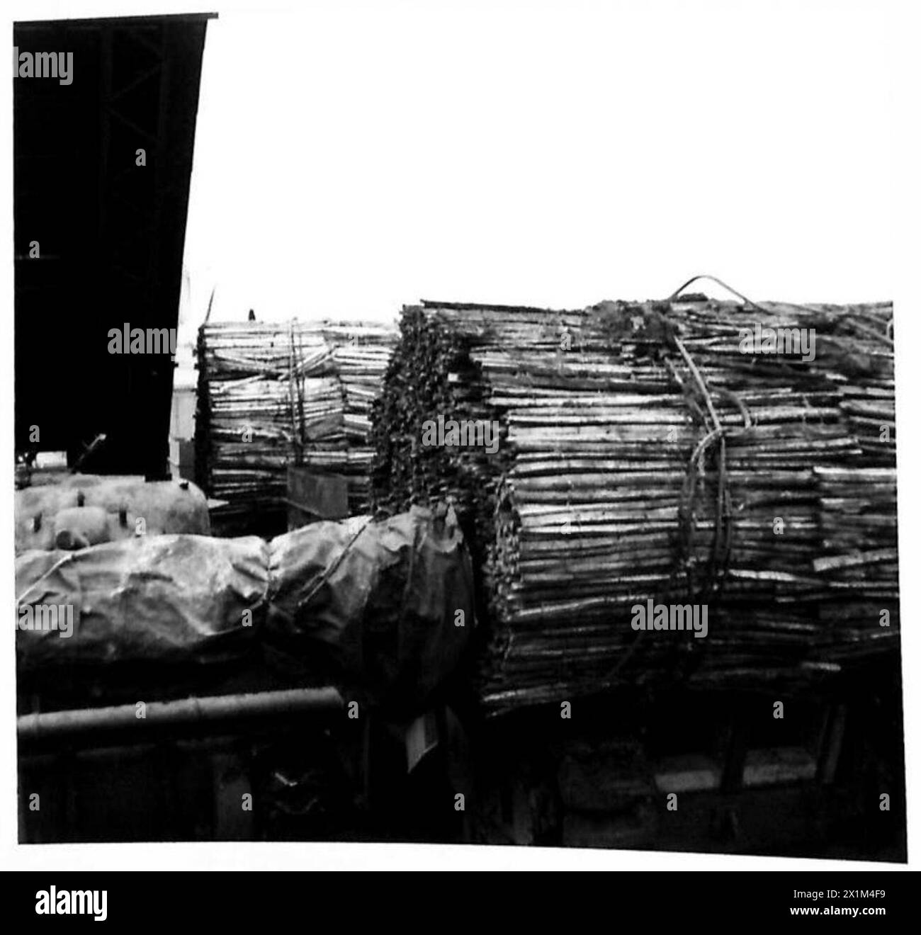 Un dispositif spécial, Load 6, est utilisé pour permettre aux chars de monter des pentes exceptionnellement raides, British Army. Banque D'Images