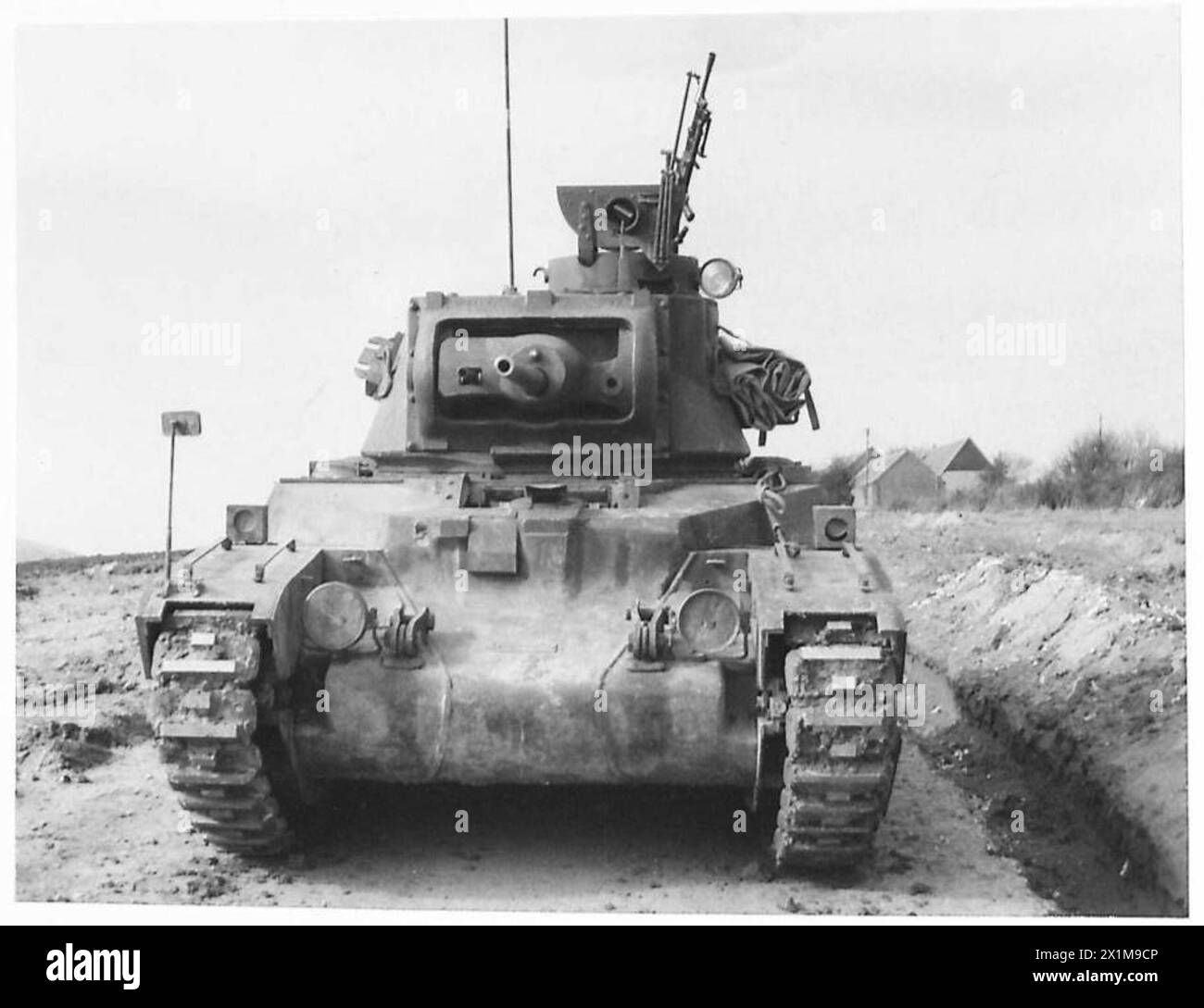 Char d'infanterie Mk. II, connu sous le nom de Matilda, fait partie des forces blindées de l'armée britannique, illustrant la conception et le déploiement de véhicules pendant la seconde Guerre mondiale. Banque D'Images