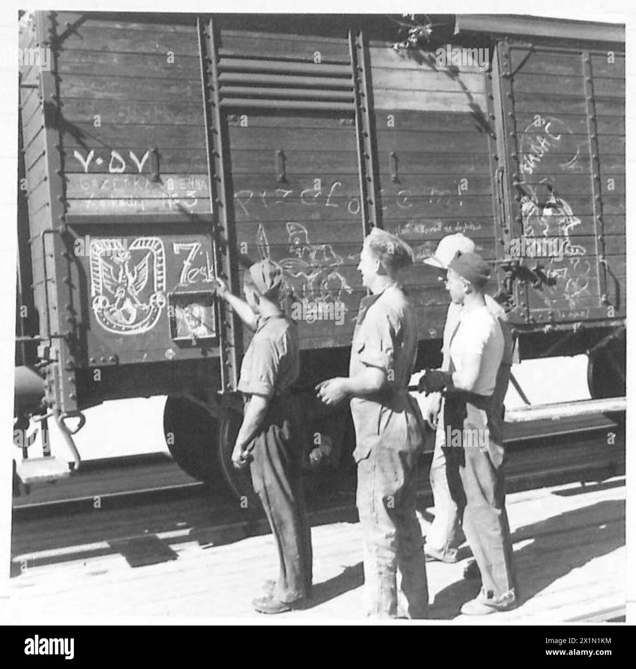 Un wagon-box anglais livre des fournitures alliées à la Russie lors de plusieurs voyages, l'armée britannique. Banque D'Images