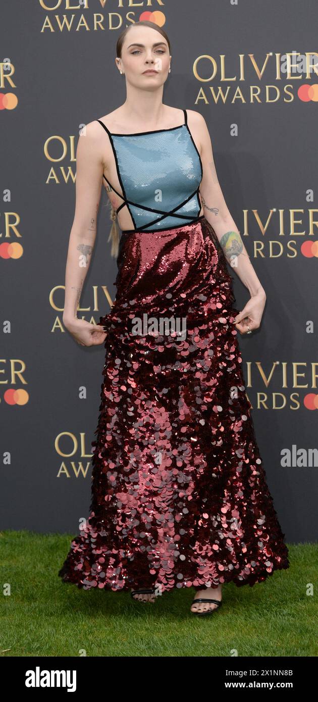 La photo doit être créditée ©Alpha Press 078237 14/04/2024 Cara Delevingne aux Olivier Awards 2024 à Londres. Banque D'Images