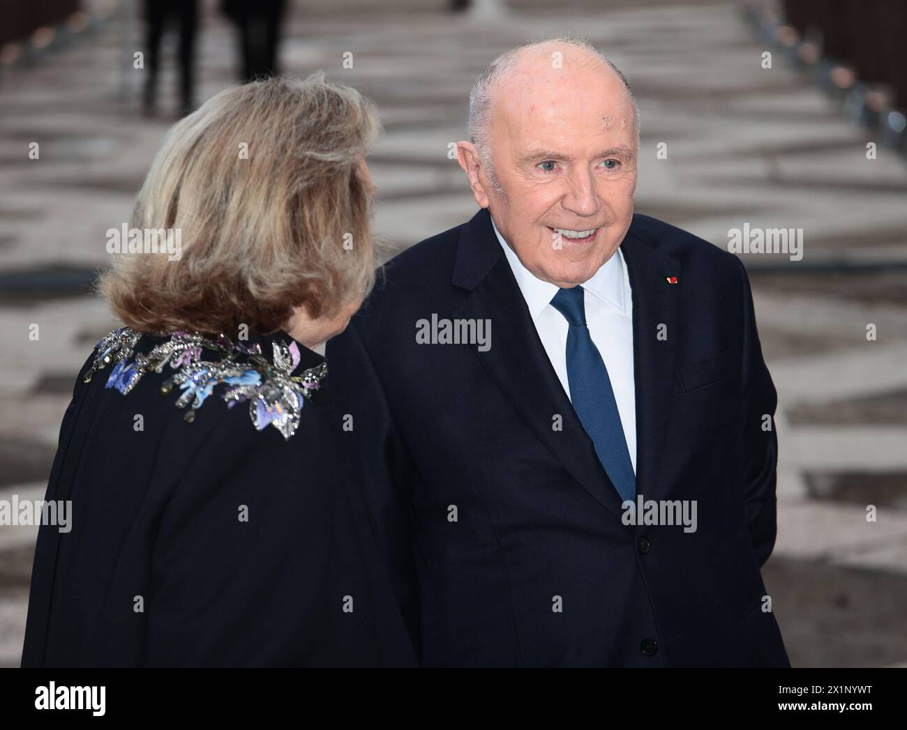 Venise, Italie. 17 avril 2024. Événement privé organisé par Mr. et Mme Pinault à la Fondation Giorgio Cini à Venise sur la photo : François Pinault et Maryvonne Pinault crédit : Agence photo indépendante/Alamy Live News Banque D'Images