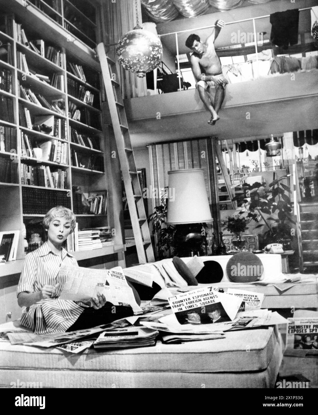 Janet Leigh, Tony Curtis, sur le plateau du film, 'Who Was That Lady', Columbia Pictures, 1964 Banque D'Images