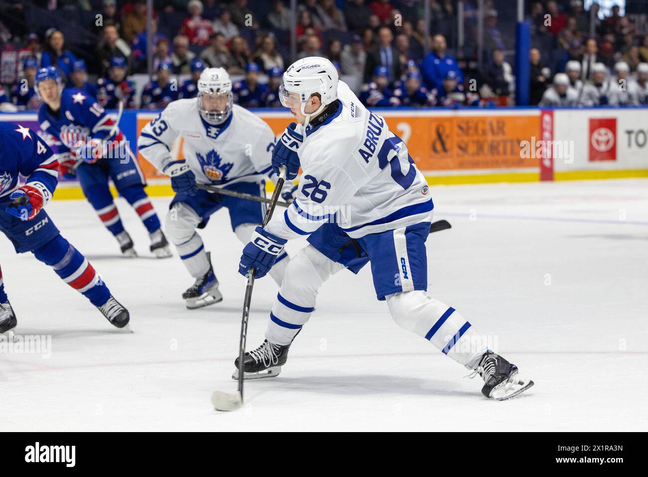 17 avril 2024 : les MarliesNick Abruzzese de Toronto (26) patinent en première période contre les Américains de Rochester. Les Américains de Rochester ont accueilli les Marlies de Toronto dans un match de la Ligue américaine de hockey au Blue Cross Arena de Rochester, New York. (Jonathan Tenca/CSM) Banque D'Images