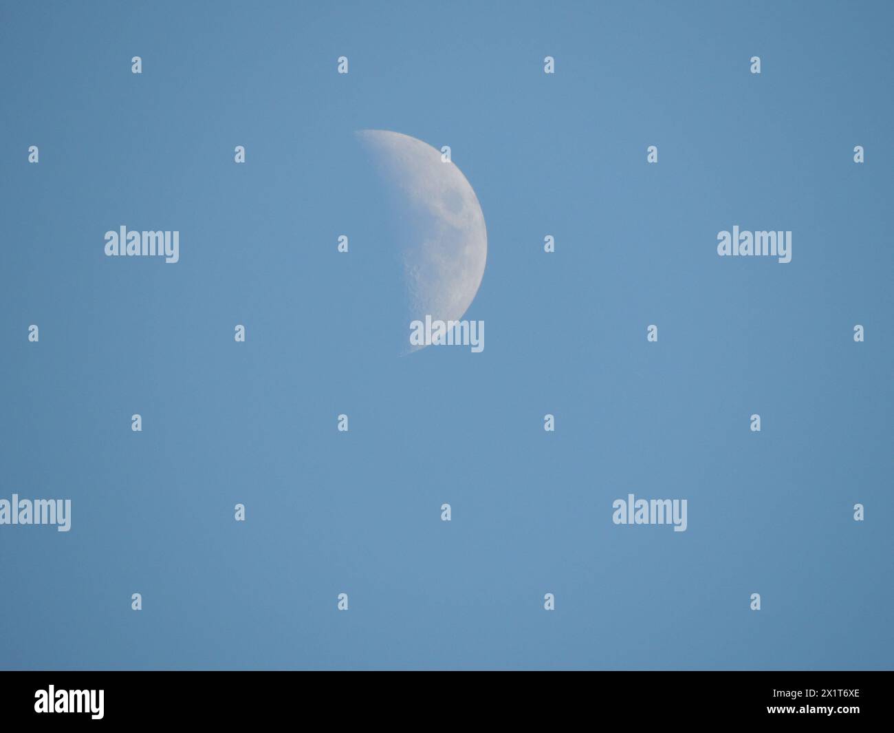 Je peux voir la lune Banque D'Images