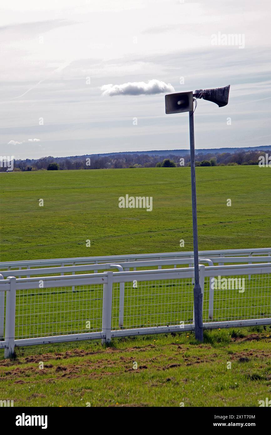 Haut-parleurs by Track à Epsom Downs Racecourse Surrey Angleterre Banque D'Images