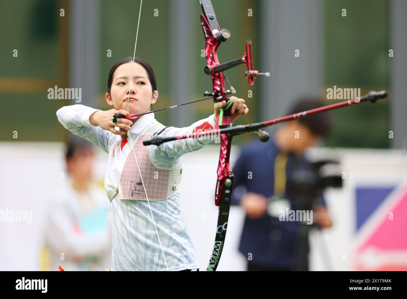 Champ de tir à l'arc du Centre national d'entraînement d'Ajinomoto, Tokyo, Japon. 18 avril 2024. Ruka Uehara (JPN), 18 AVRIL 2024 - tir à l'arc : entraînement de l'équipe nationale du Japon pour les Jeux Olympiques de Paris 2024 au champ de tir à l'arc du Centre national d'entraînement d'Ajinomoto, Tokyo, Japon. Crédit : Naoki Morita/AFLO SPORT/Alamy Live News Banque D'Images