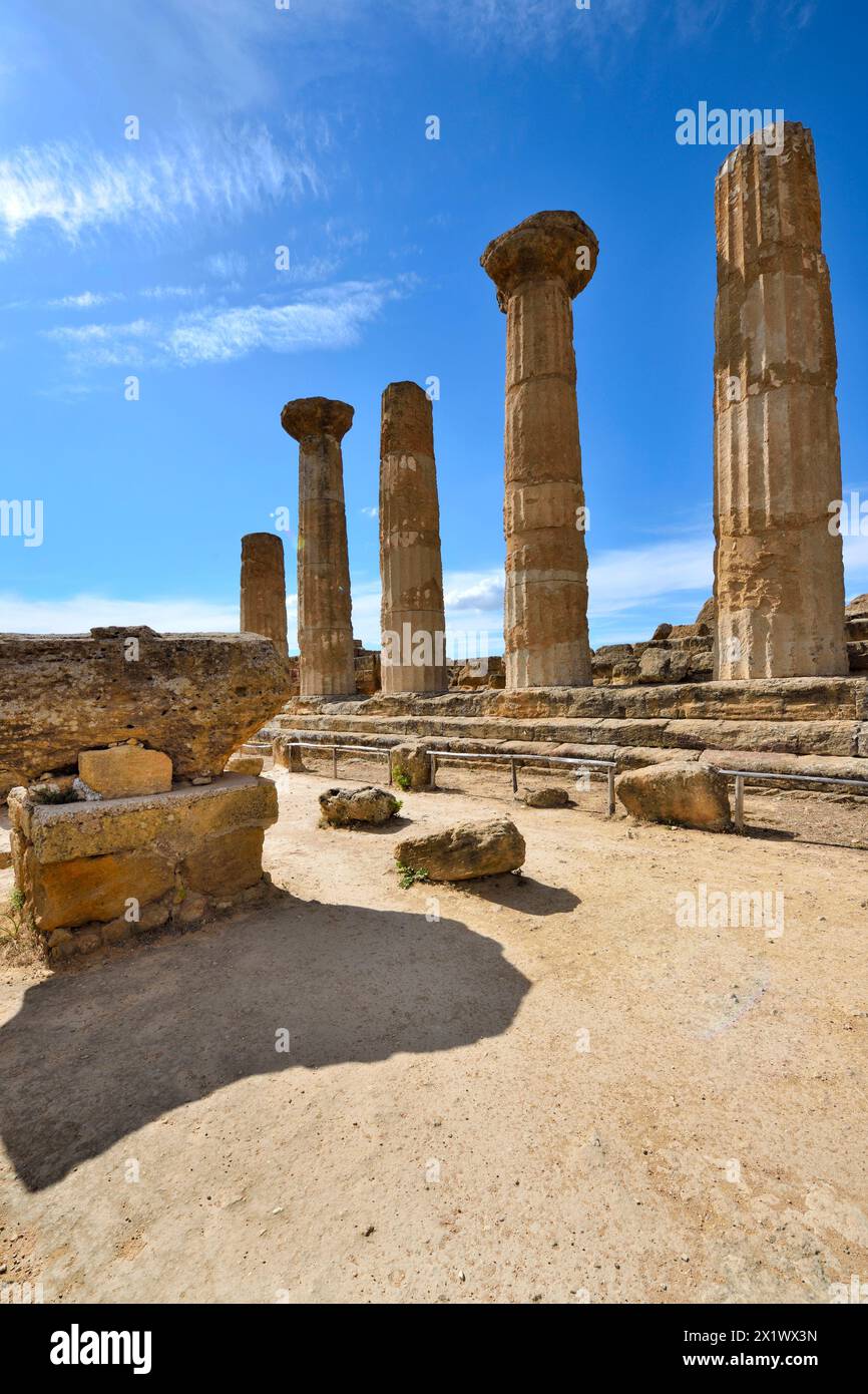 Temple d'Hercule. Vallée des temples. Agrigento. Sicile. Italie Banque D'Images