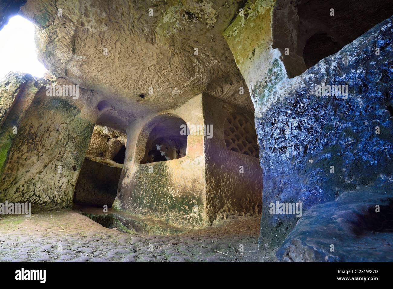 Latomia sculptée. Zone archéologique de ​​akrai. Palazzolo Acreide. Sicile Banque D'Images