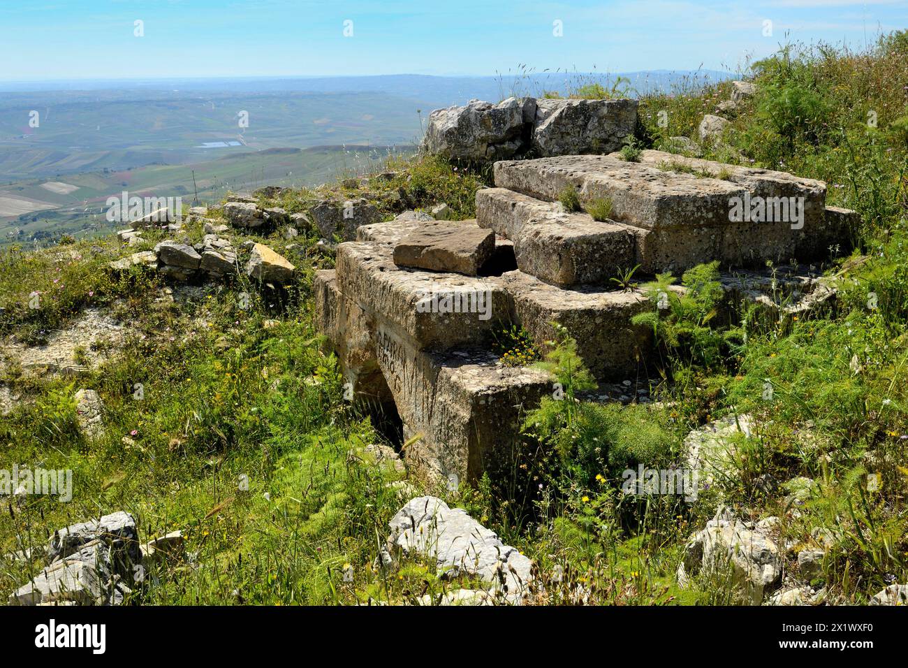 Tombeau monumental de la Reine. Zone archéologique de ​​monte Adranone. Sambuca di Sicilia. Sicile Banque D'Images