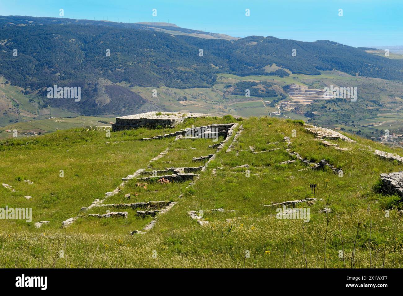 Tombeau monumental de la Reine. Zone archéologique de ​​monte Adranone. Sambuca di Sicilia. Sicile Banque D'Images