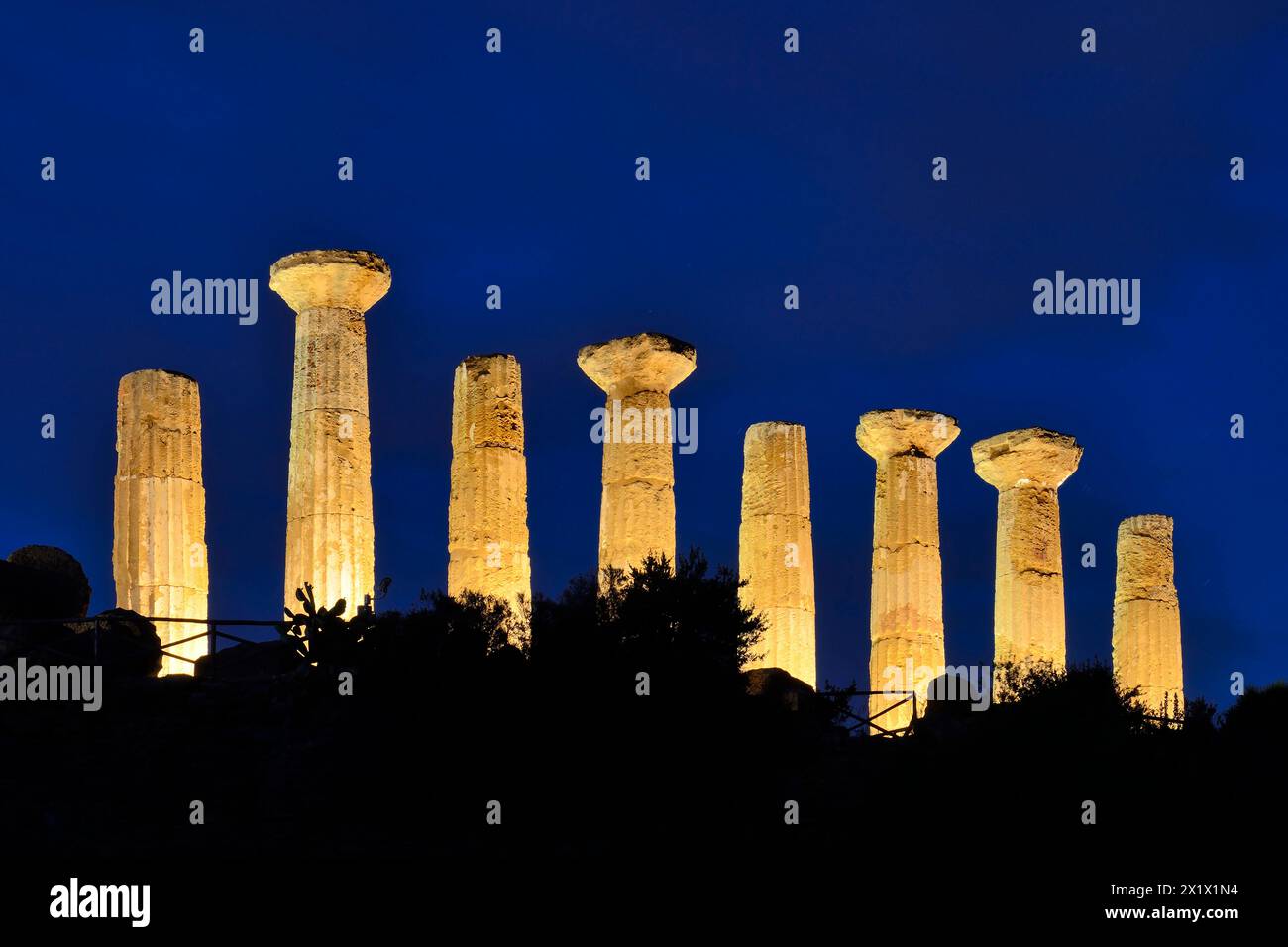 Temple d'Hercule. Vallée des temples. Agrigento. Sicile. Italie Banque D'Images