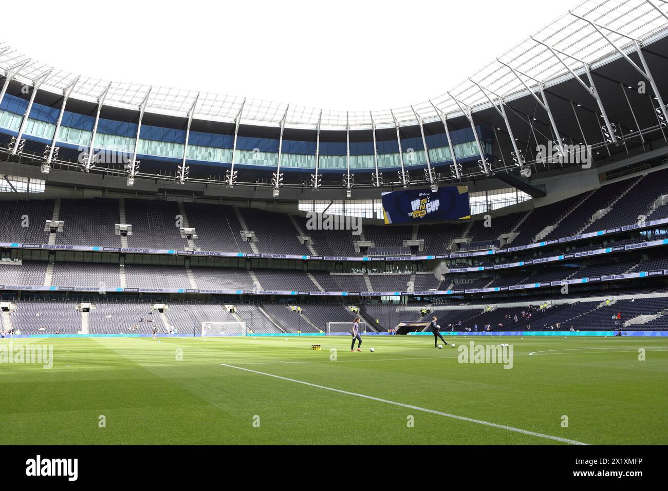 Intérieur du stade Tottenham Hotspur FC Women v Leicester City FC Women Adobe Women's FA Cup demi-finale Tottenham Hotspur Stadium 14 avril 2024 Banque D'Images