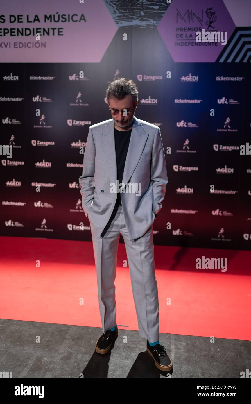 Xoel Lopez, lauréat du prix du meilleur album pop, sur le tapis rouge aux MIN Independent Music Awards 2024, Saragosse, Espagne Banque D'Images