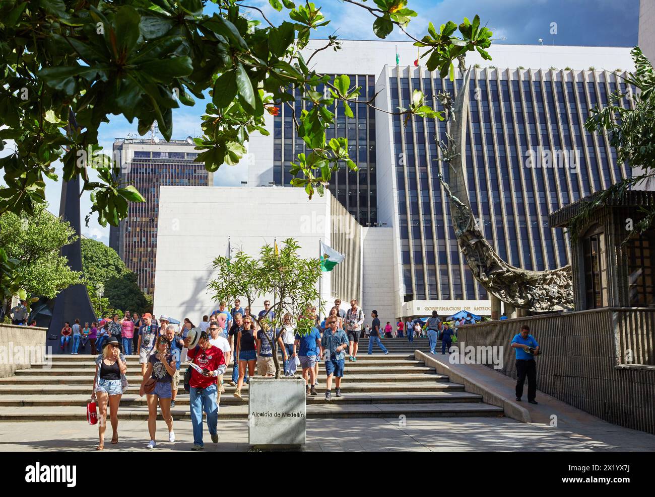 Monumento al Pueblo Antioqueño Obra del escultor Rodrigo Arenas Betancourt, Monumento a la Raza, Gobernacin de Antioquia, Centro administrativo, la Alpujarra, Medellin, Antioquia, Colombie, Amérique du Sud. Banque D'Images