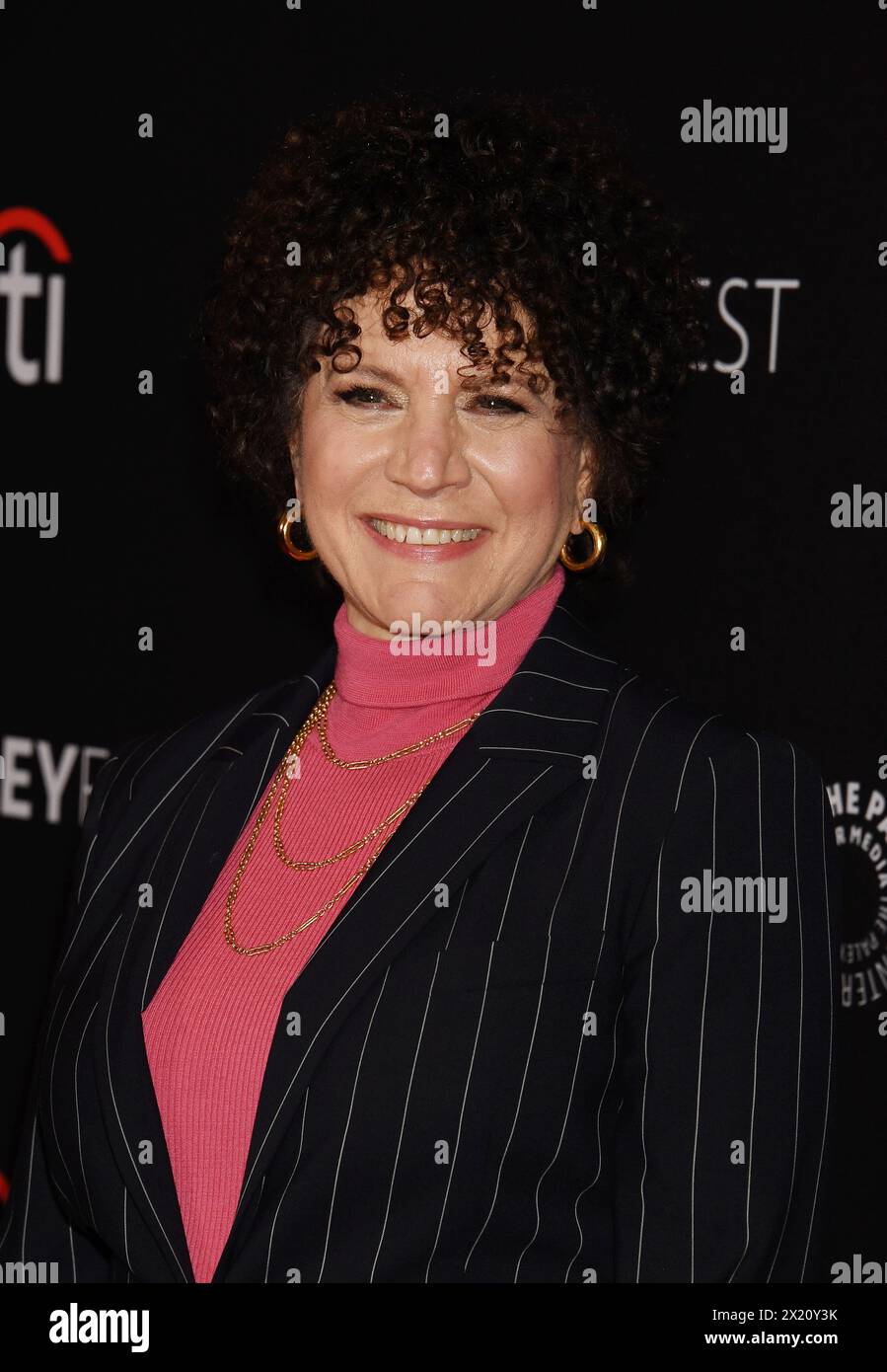 HOLLYWOOD, CALIFORNIE - 18 AVRIL : Susie Essman arrive au Paley Fest LA 2024 - 'Curb Your Enthum' au Dolby Theatre le 18 avril 2024 à Hollyw Banque D'Images