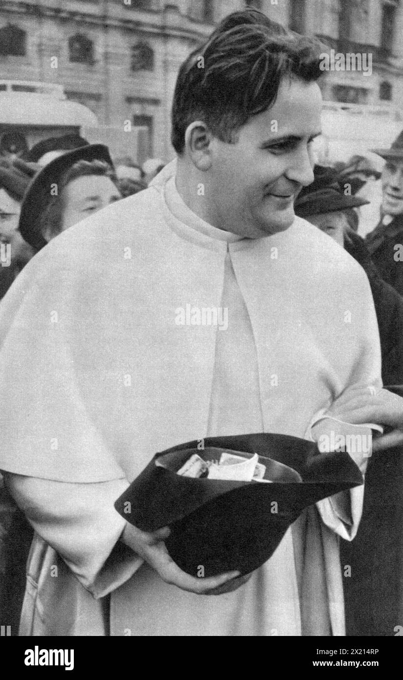 Straaten, Werenfried Philipp van, 17.1.1913 - 31.1,2003, prêtre catholique néerlandais, DROITS-SUPPLÉMENTAIRES-AUTORISATION-INFO-NON-DISPONIBLE Banque D'Images