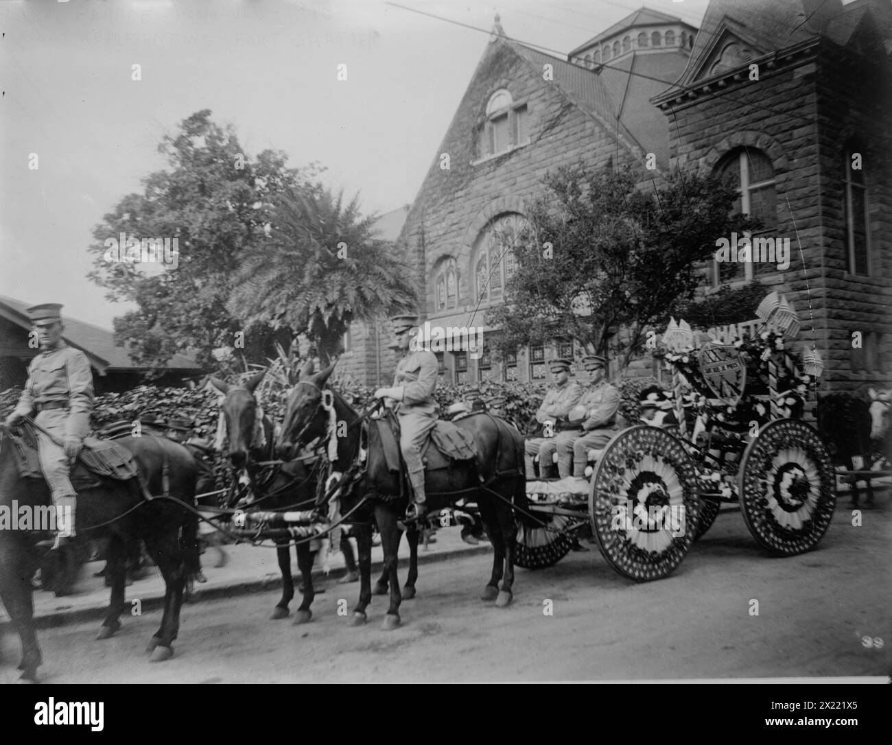 Flotteur représentant Fort Shafter, Floral Parade, Honolulu, 1910. Banque D'Images