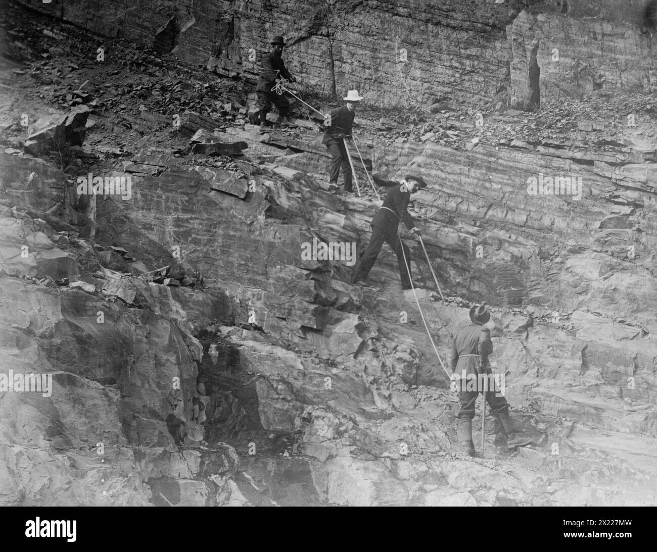 Guides suisses sur Canadian Pacific Rd, entre c1910 et c1915. Banque D'Images