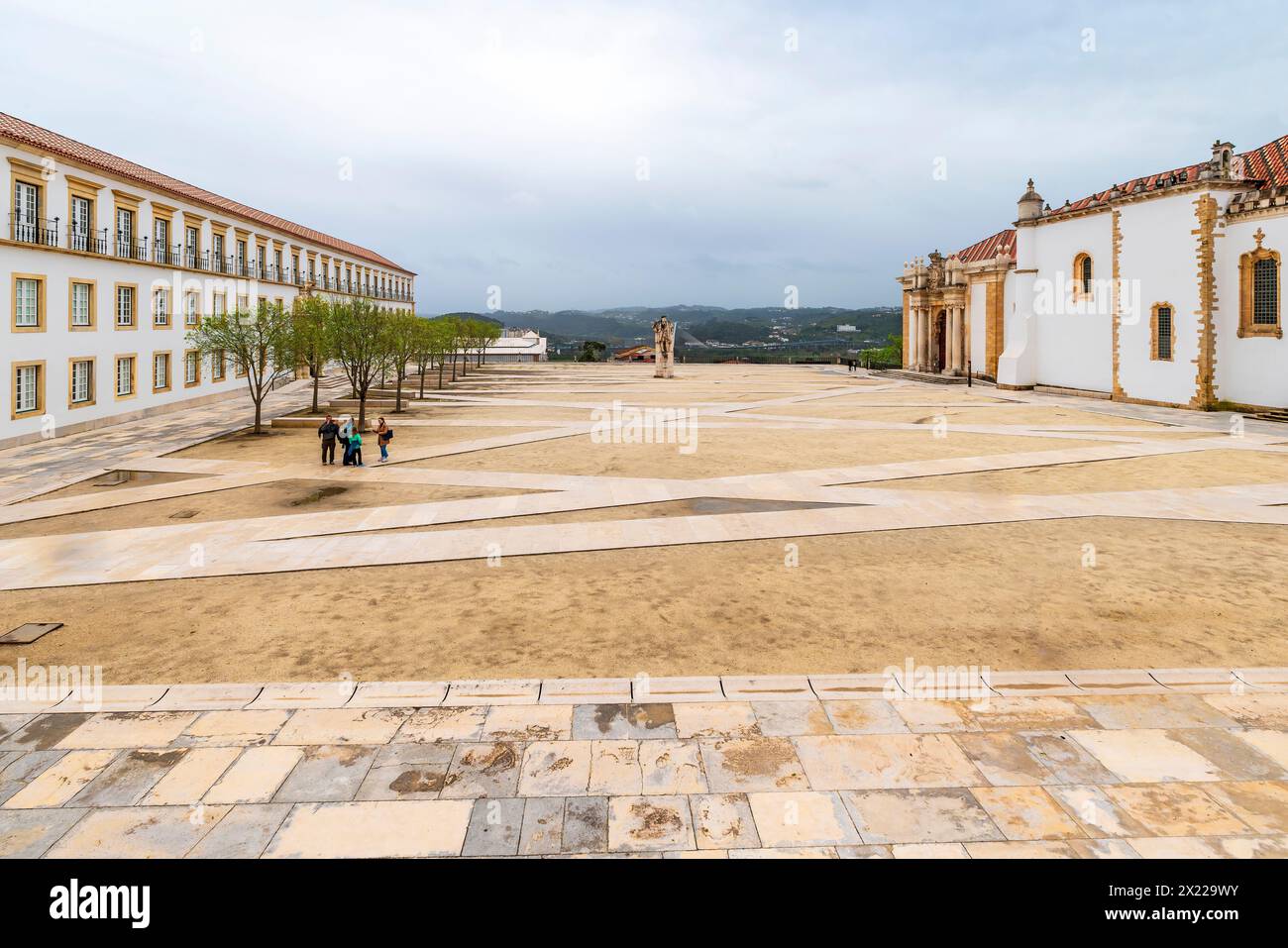 Université de Coimbra à Coimbra, Portugal. A été établi à Lisbonne en 1290, il a subi un certain nombre de délocalisations jusqu'à déménager définitivement à Banque D'Images