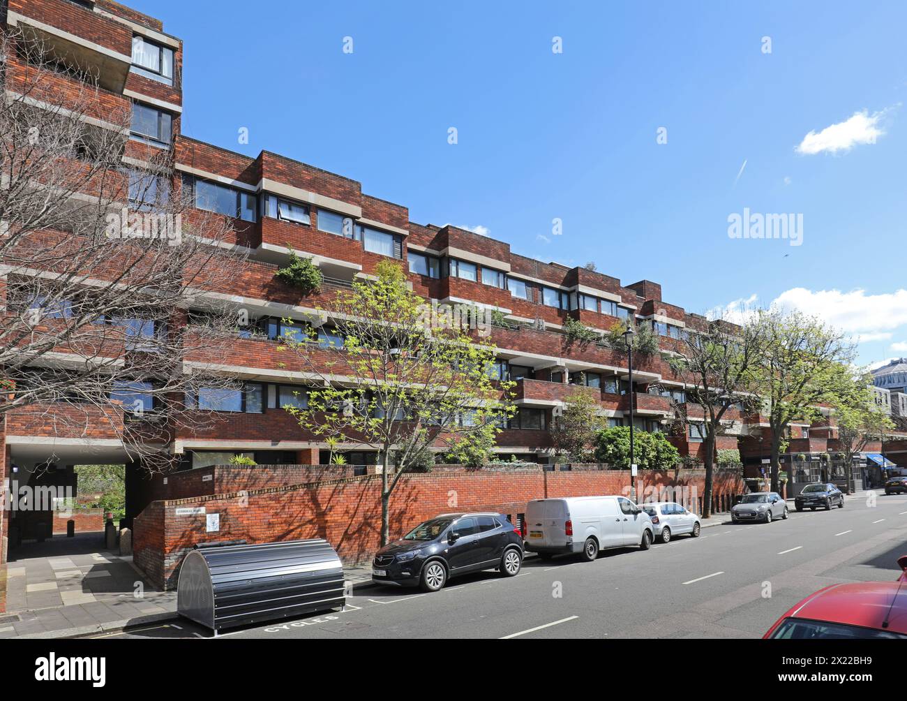 Le Lillington Gardens Estate, un système de logements publics primé construit dans les années 1960/70 Altitude de Tachbrook Street. Darbourne & Dark Architects. Banque D'Images