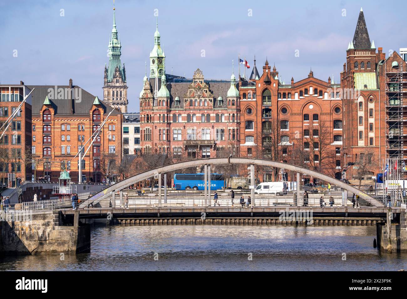 HafenCity, Überseequartier, Speicherstadt, Magdeburger Hafen, Busanbrücke, Allemagne, Banque D'Images
