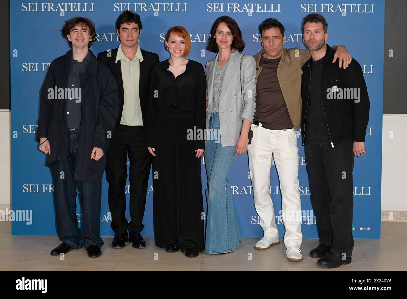 Rome, Italie. 19 avril 2024. Les acteurs assistent à la photocall du film 'Sei fratelli' au Cinéma Barberini. Crédit : SOPA images Limited/Alamy Live News Banque D'Images