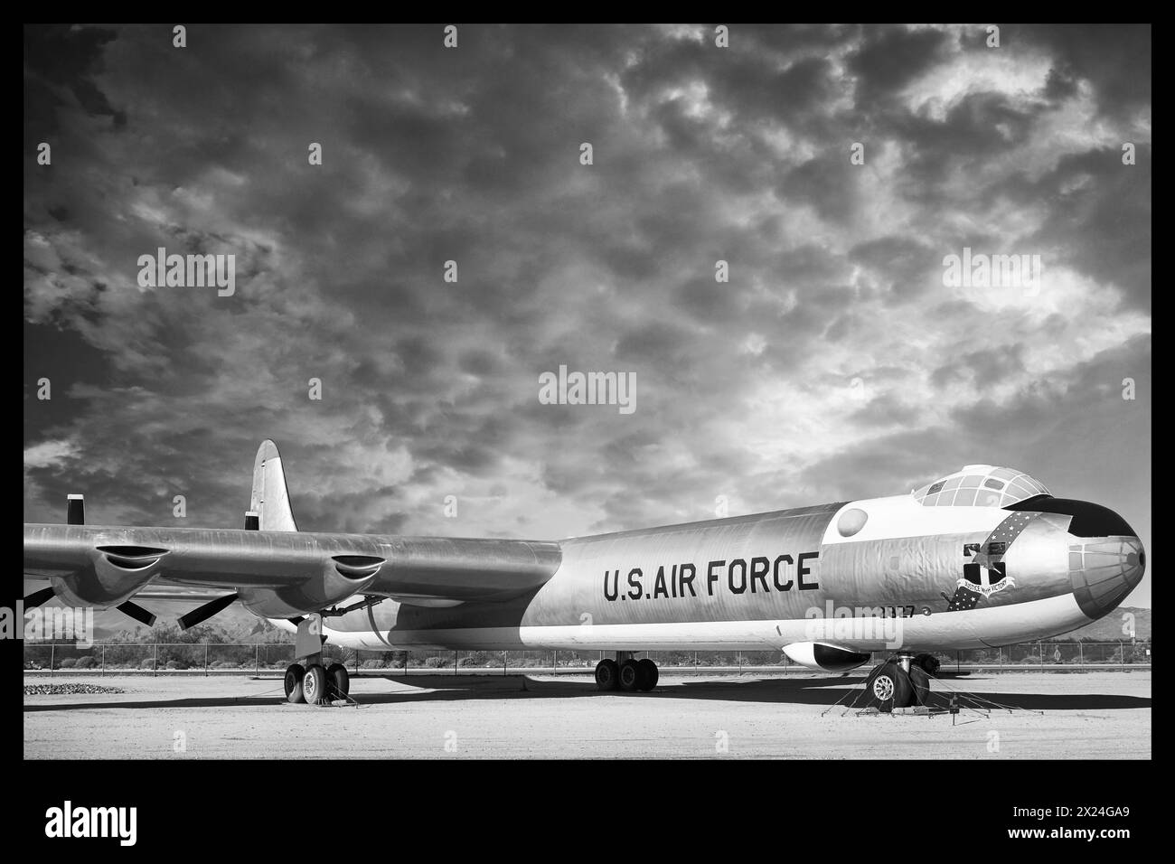 1955 Convair B-36 Peacemaker bombardier stratégique à long rayon d'avion sur l'affichage à l'Pima Air & Space Museum à Tucson, AZ Banque D'Images