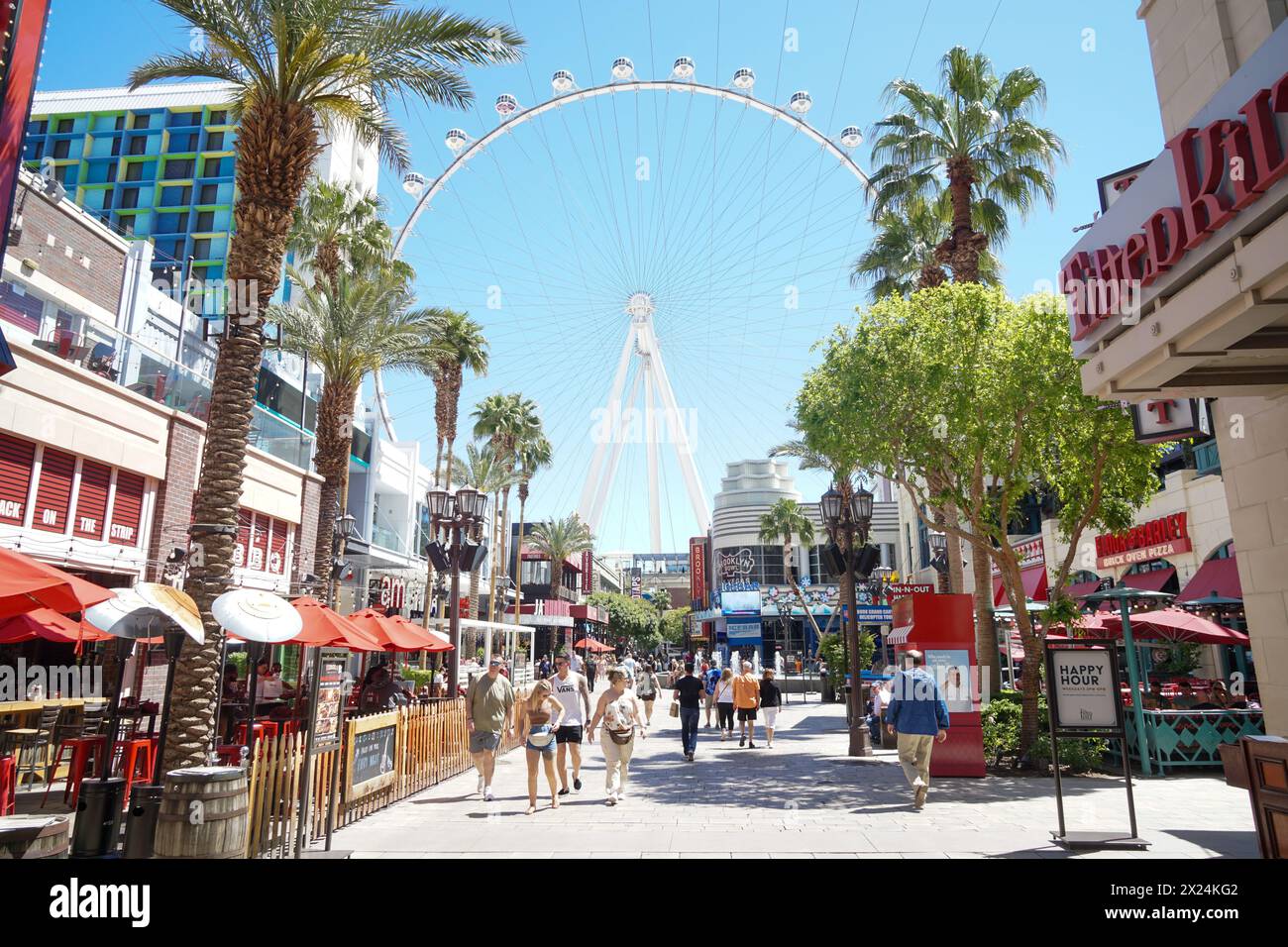 LINQ Promenade à Las Vegas, qui abrite de nombreux restaurants, boutiques et autres attractions touristiques. Banque D'Images