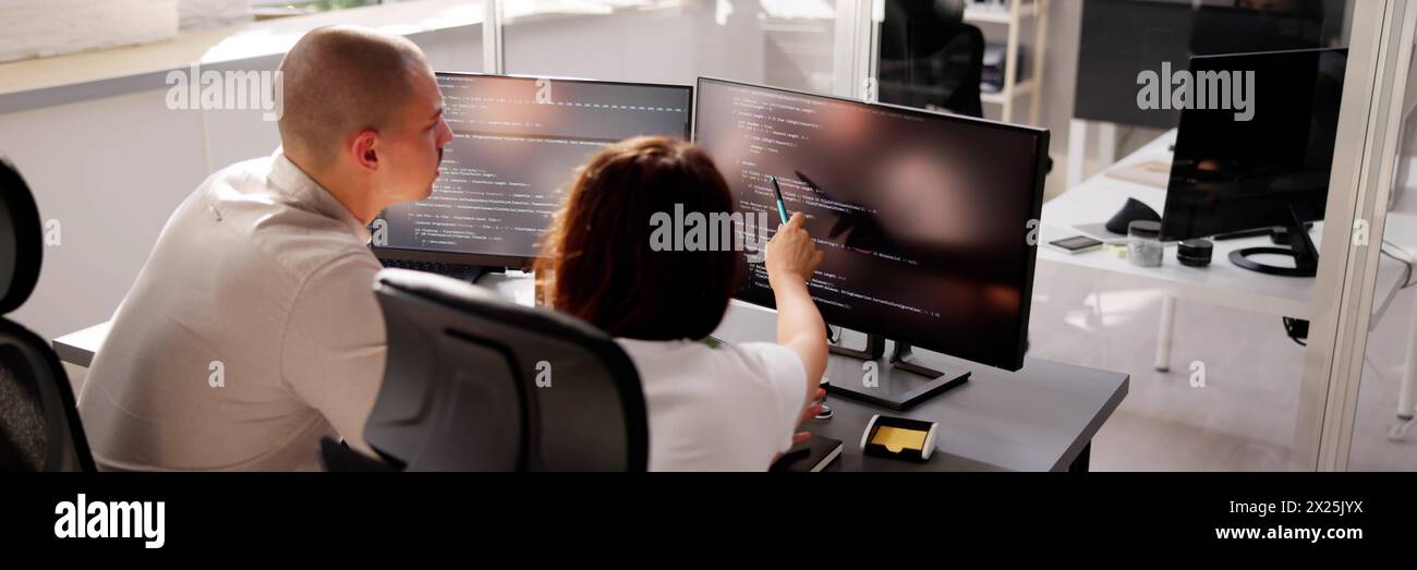 Programmation paire : méthodologie agile pour le développement logiciel extrême par codeur Banque D'Images