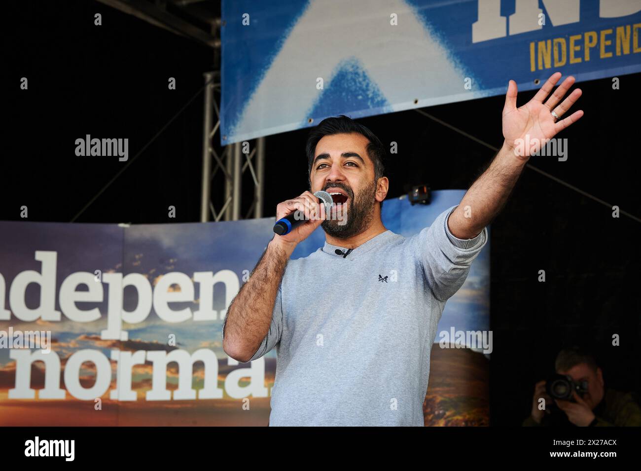 Glasgow Écosse, Royaume-Uni 20 avril 2024. March and Rally for a Independent Scotland passe par la ville jusqu'à George Square avec des conférenciers dont le premier ministre écossais Humza Yousaf. crédit sst/alamy live news Banque D'Images