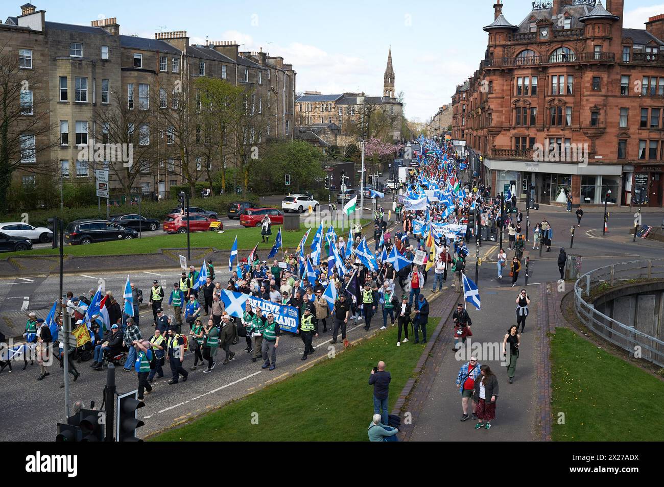 Glasgow Écosse, Royaume-Uni 20 avril 2024. March and Rally for a Independent Scotland passe par la ville jusqu'à George Square avec des conférenciers dont le premier ministre écossais Humza Yousaf. crédit sst/alamy live news Banque D'Images