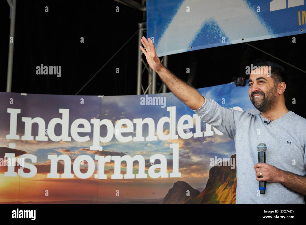 Glasgow Écosse, Royaume-Uni 20 avril 2024. March and Rally for a Independent Scotland passe par la ville jusqu'à George Square avec des conférenciers dont le premier ministre écossais Humza Yousaf. crédit sst/alamy live news Banque D'Images