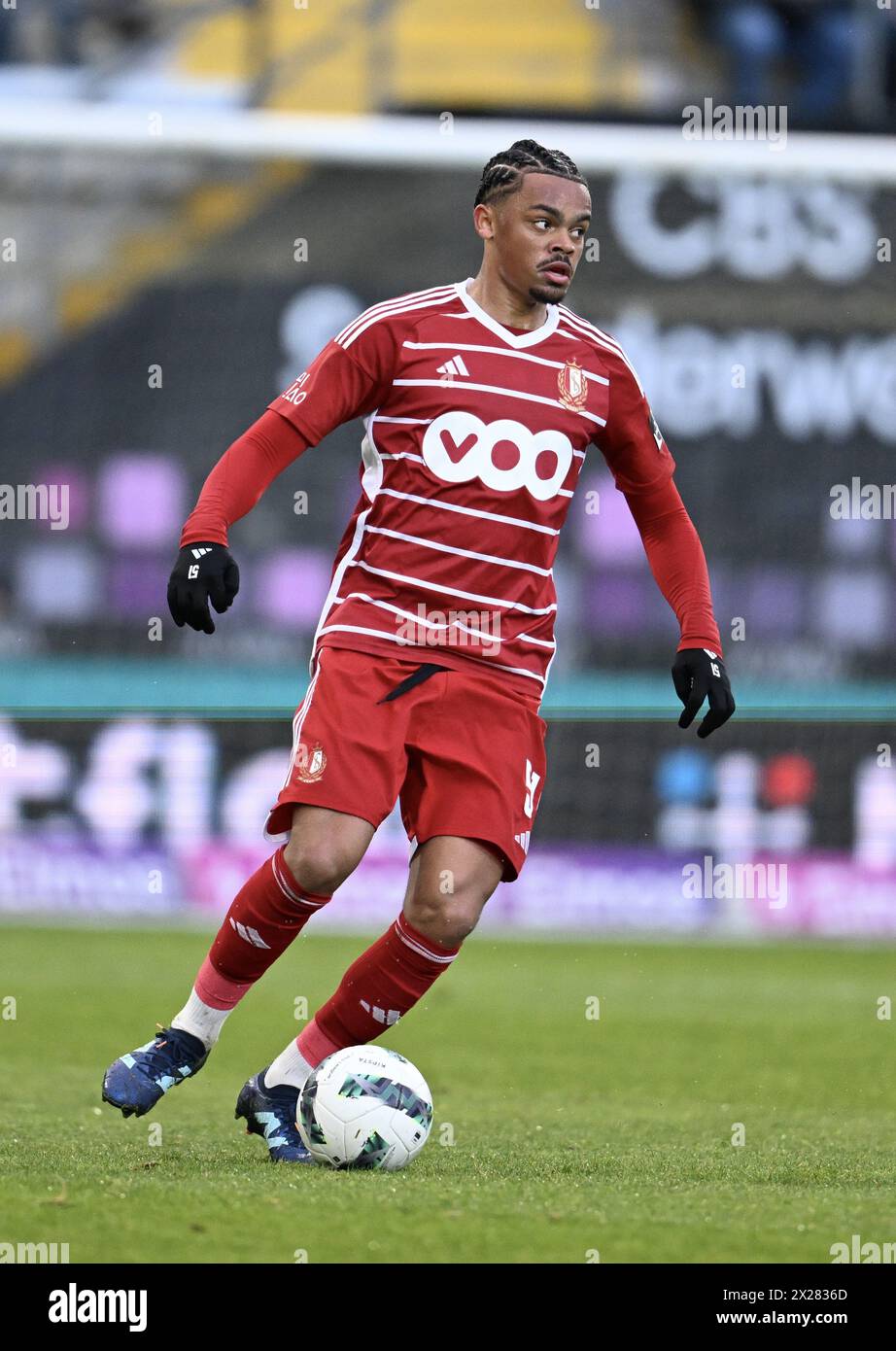 Westerlo, Belgique. 20 avril 2024. Lucas Noubi de Standard photographié en action lors d'un match de football entre le KVC Westerlo et le Standard de Liège, samedi 20 avril 2024 à Westerlo, le 4e jour (sur 10) des Europe Play-offs de la première division 'Jupiler Pro League' 2023-2024 du championnat belge. BELGA PHOTO JOHN THYS crédit : Belga News Agency/Alamy Live News Banque D'Images