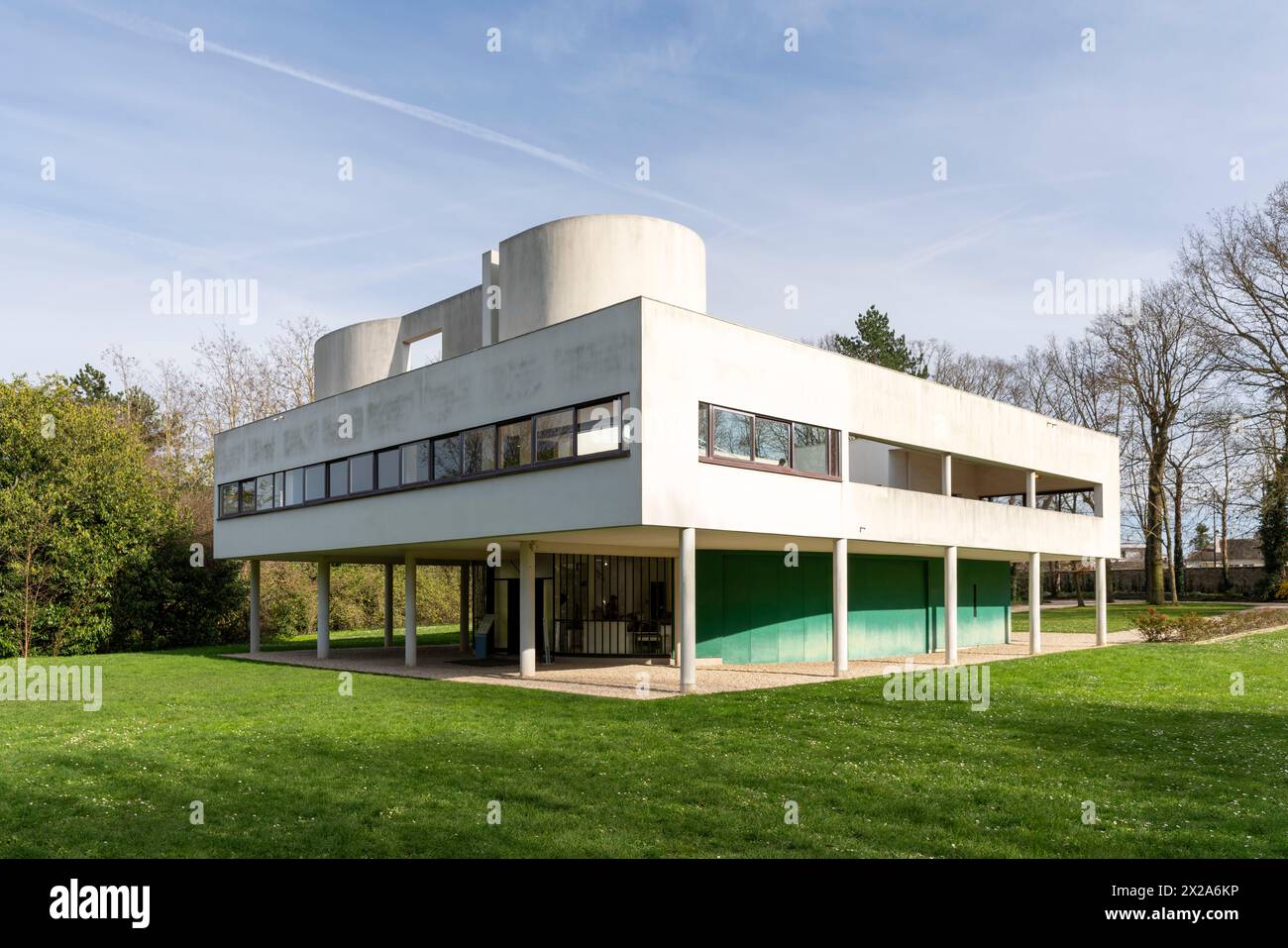 Poissy BEI Paris, Villa Savoye, 1929-1931 von le Corbusier und Pierre Jeanneret erbaut, Blick von Westen Banque D'Images