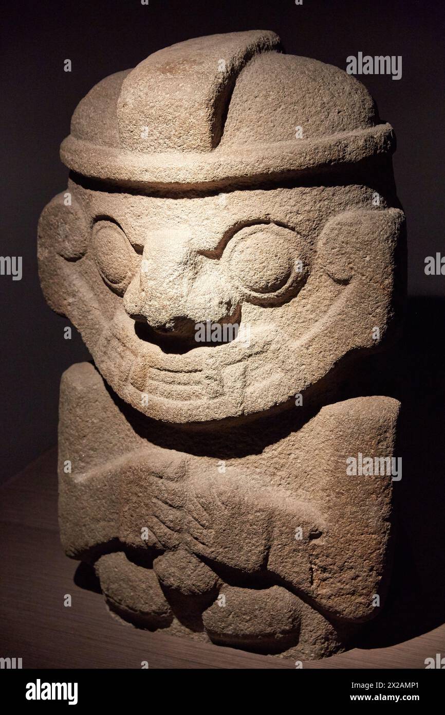Statue de pierre du site archéologique de San Agustín, Museo del Oro, Musée de l'or, Bogota, Cundinamarca, Colombie, Amérique du Sud Banque D'Images