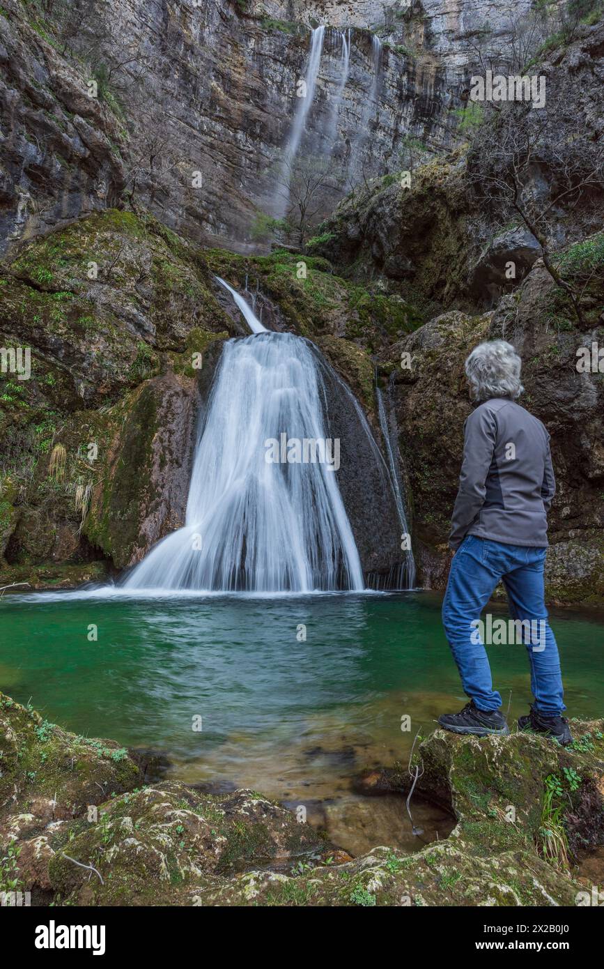 Naissance de la rivière Mundo (Los Chorros), Los Calares del Mundo et Parc naturel de la Sima, Sierra del Segura, Riopar, province d'Albacete, Espagne Banque D'Images