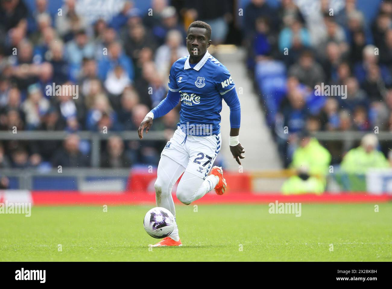Liverpool, Royaume-Uni. 21 avril 2024. Idrissa Gueye d'Everton. Premier League match, Everton contre Nottingham Forest au Goodison Park à Liverpool le dimanche 21 avril 2024. Cette image ne peut être utilisée qu'à des fins éditoriales. Usage éditorial exclusif, photo de Chris Stading/Andrew Orchard photographie sportive/Alamy Live News crédit : Andrew Orchard photographie sportive/Alamy Live News Banque D'Images