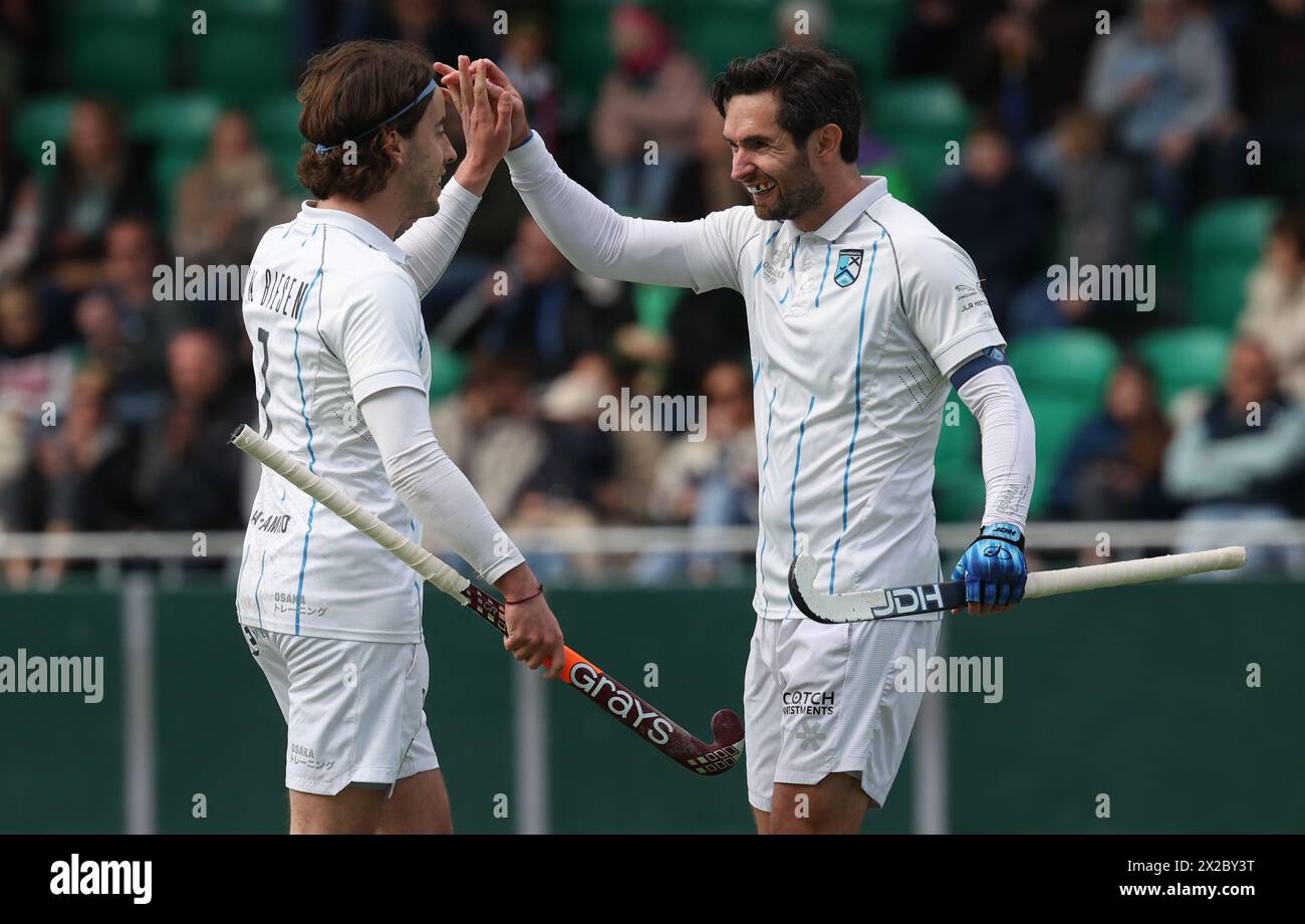 Waterloo, Belgique. 21 avril 2024. Loick Luypaert de Braxgata célèbre après avoir remporté un match de hockey entre les Ducks de Waterloo et Braxgata, le dimanche 21 avril 2024 à Waterloo, le jour 21 de la saison de la Ligue belge de hockey masculin 2023-2024. BELGA PHOTO VIRGINIE LEFOUR crédit : Belga News Agency/Alamy Live News Banque D'Images