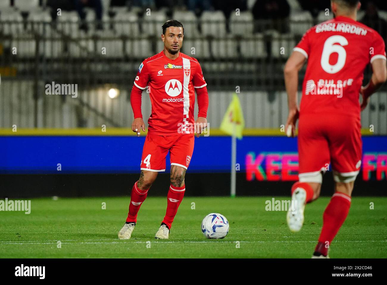 Monza, Italie. 21 avril 2024. Armando Izzo (AC Monza) lors du championnat italien Serie A match de football entre AC Monza et Atalanta BC le 21 avril 2024 au U-Power Stadium de Monza, Italie - photo Morgese-Rossini/DPPI crédit : DPPI Media/Alamy Live News Banque D'Images