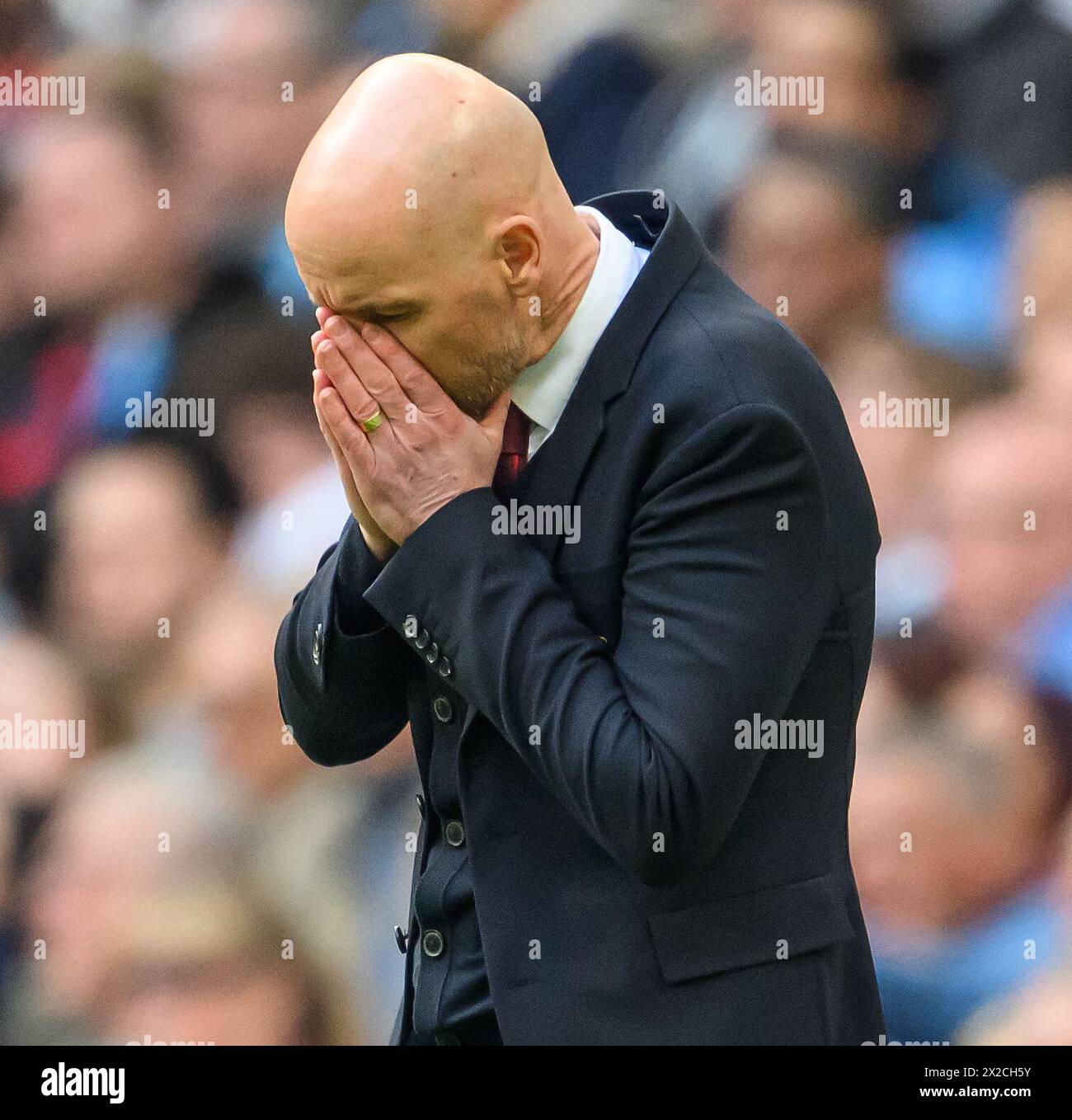 Londres, Royaume-Uni. 21 avril 2024 - Manchester United v Coventry City - demi-finale de la FA Cup - Wembley. Erik Ten Hag, manager de Manchester United. Crédit photo : Mark pain / Alamy Live News Banque D'Images