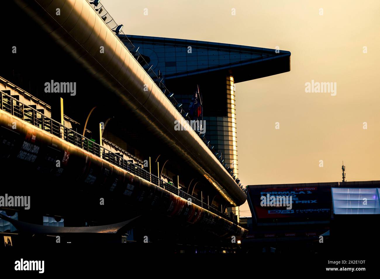 Shanghai, Chine. 18 avril 2024. Track impression, Grand Prix de F1 de Chine sur le circuit international de Shanghai le 18 avril 2024 à Shanghai, en Chine. (Photo de HOCH Zwei) crédit : dpa/Alamy Live News Banque D'Images