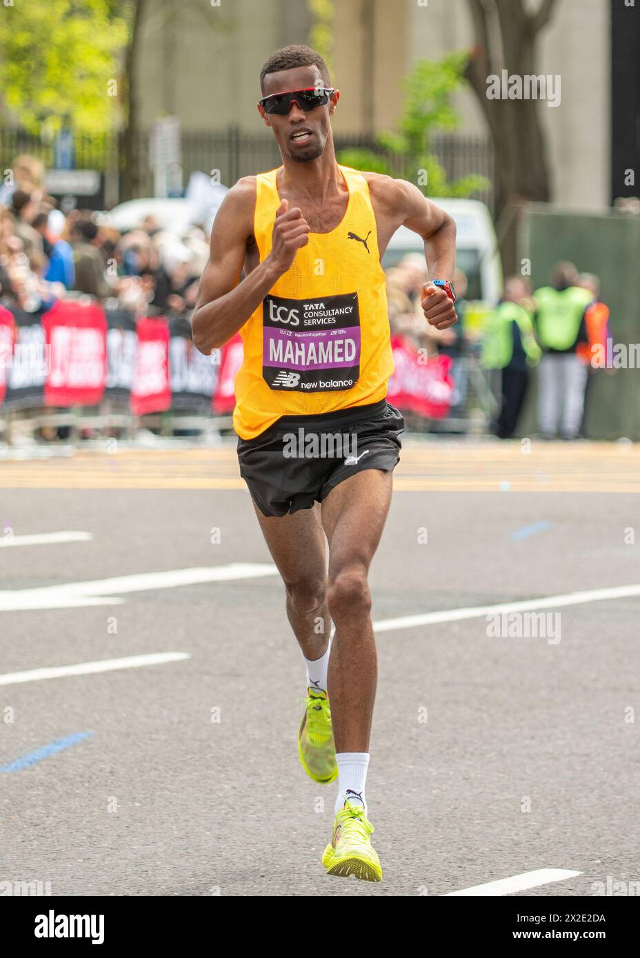 21 avril 2024, Londres, Royaume-Uni. Événement : Marathon de Londres 2024. Légende : Mahamed Mohamed (GBR) photo : Mark Dunn / Alamy Live News Banque D'Images